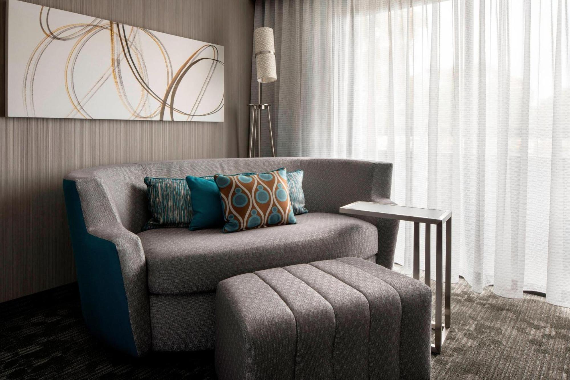 Courtyard By Marriott San Francisco Airport Hotel Сан Бруно Екстериор снимка