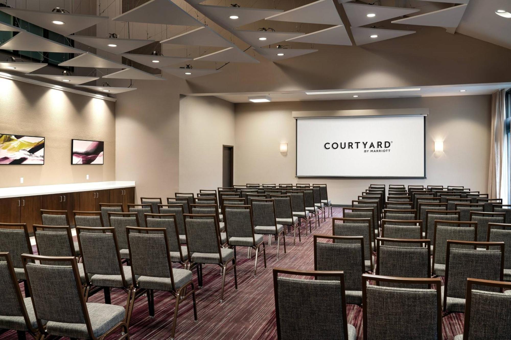 Courtyard By Marriott San Francisco Airport Hotel Сан Бруно Екстериор снимка